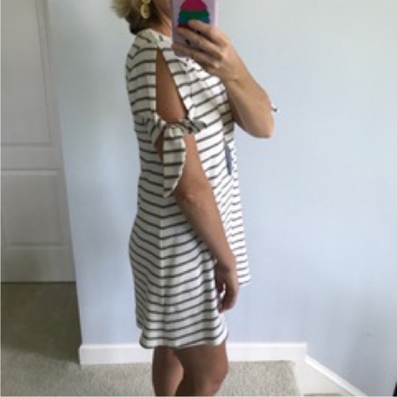 Striped Short Tie Sleeve Dress - Picture 2 of 4